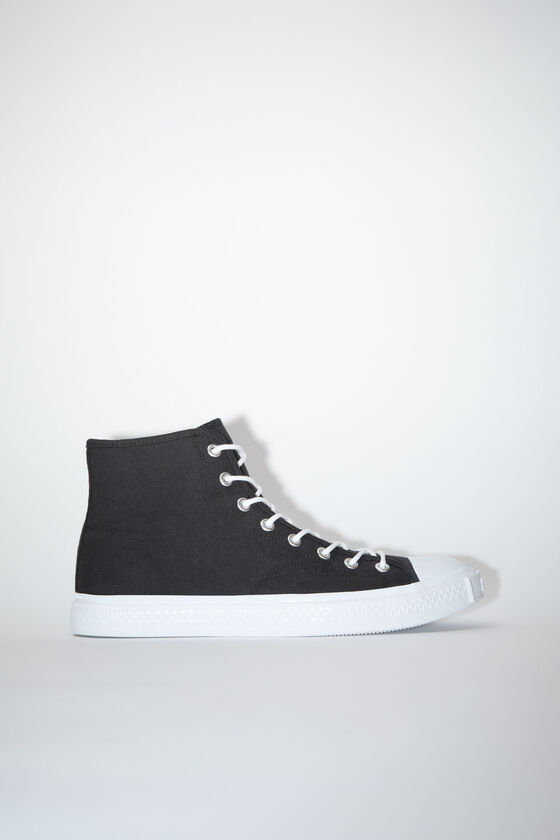 (image for) Stand Out From The Crowd High top sneakers